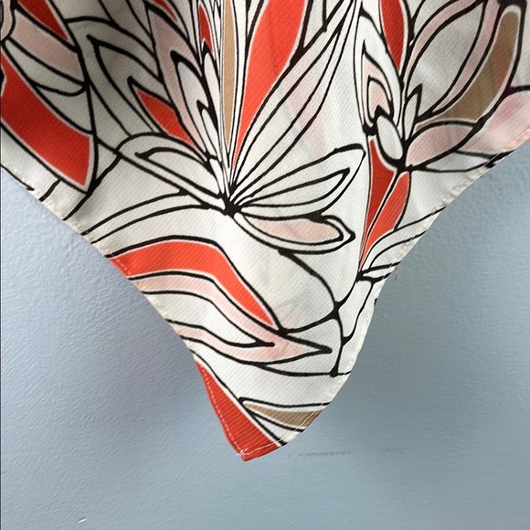 New York Company Handkerchief Blouse Size M - Picture 5 of 6